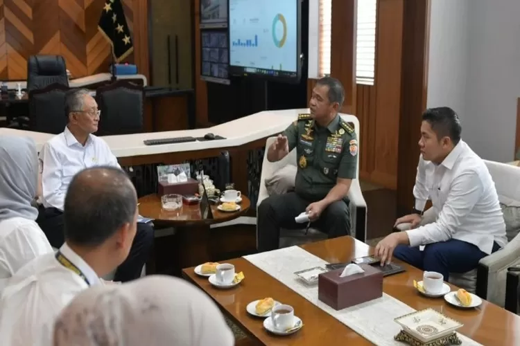 Hasil Pertemuan Seskab Letkol Teddy, Menteri PU, dan KSAD Maruli: 5 Sektor Perbaikan Sarana dan Prasarana Pasca Bencana